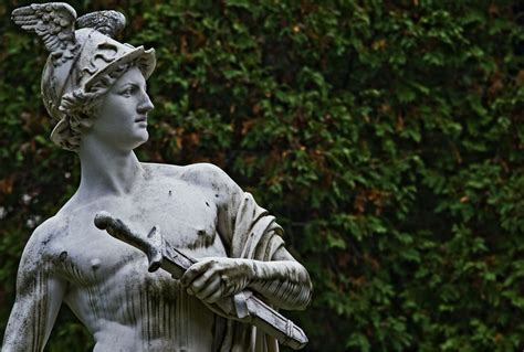 mythologie grecque hermes|facts about hermes greek god.